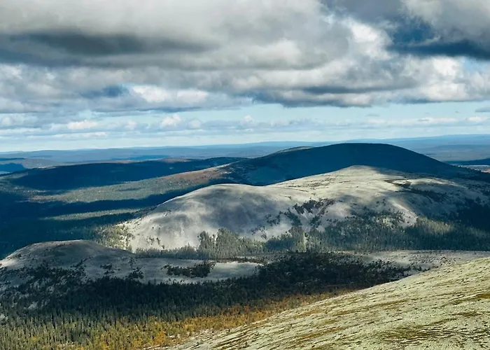 Porokello, Talvikaudella 2 Hissilippua, 2 Skilift-tickets In Winter Ylläsjärvi